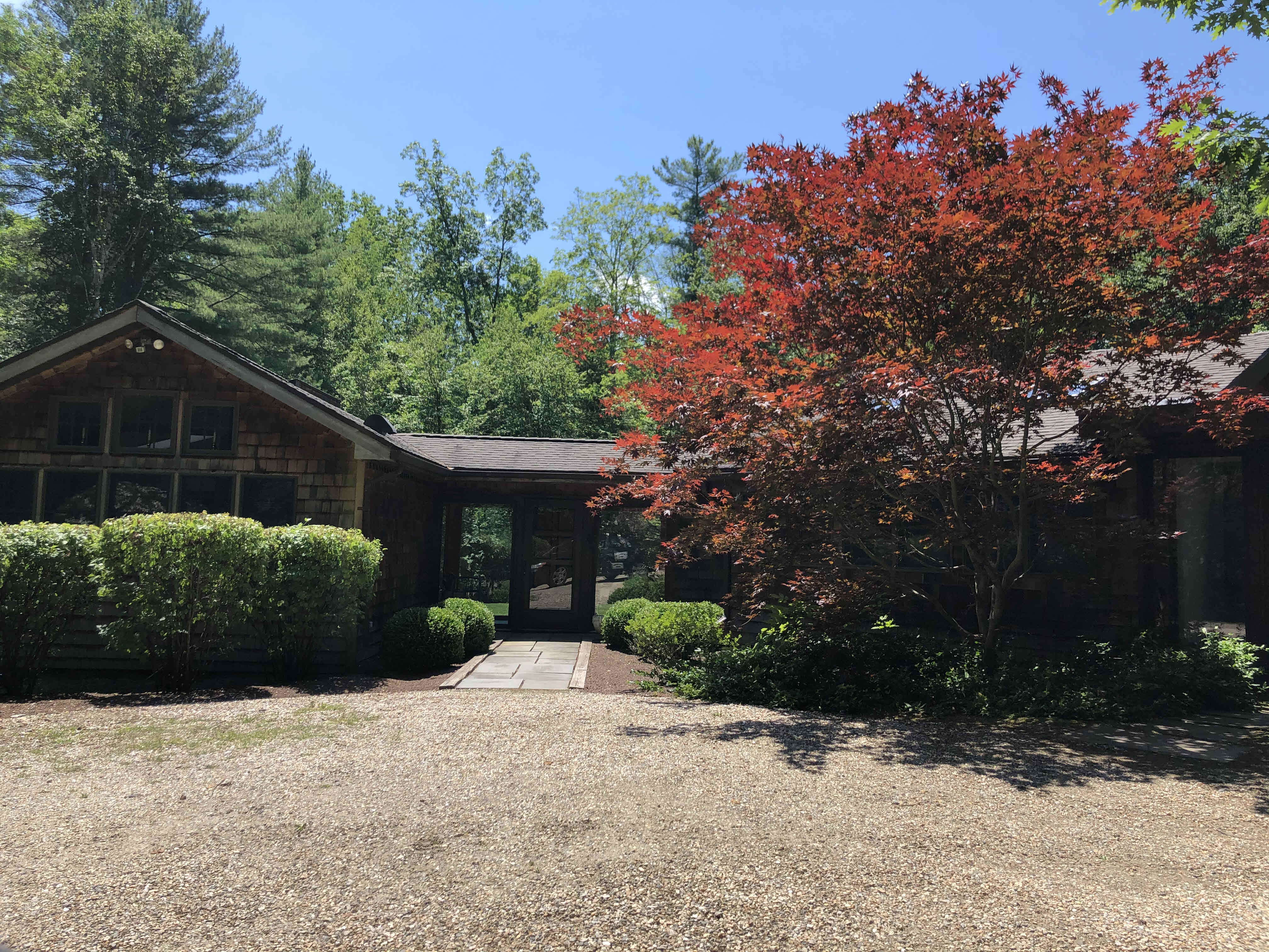 Building photograph for 12 BERKSHIRE DRIVE